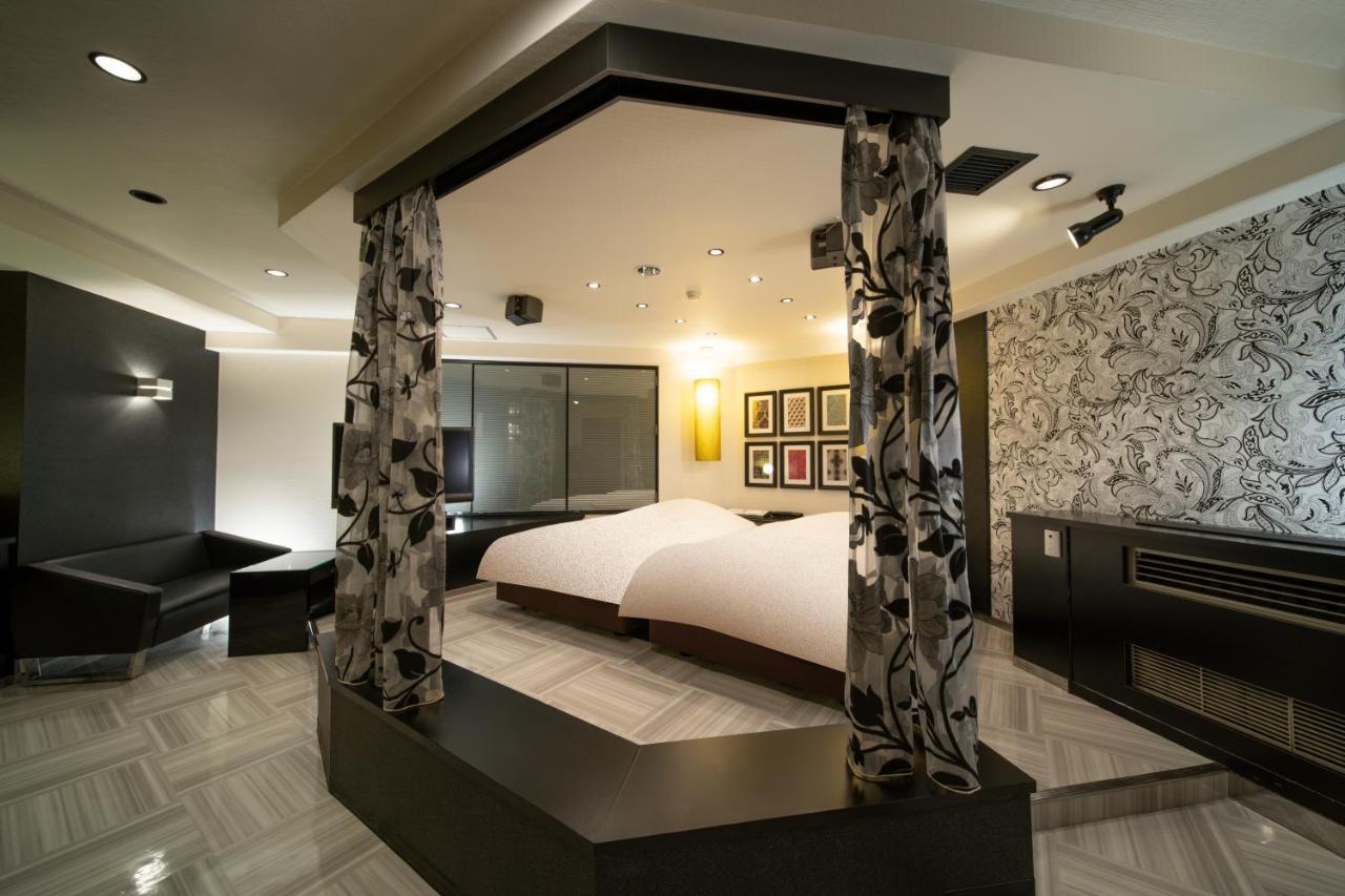 אוגאקי Royal Hotel Uohachi Bettei מראה חיצוני תמונה